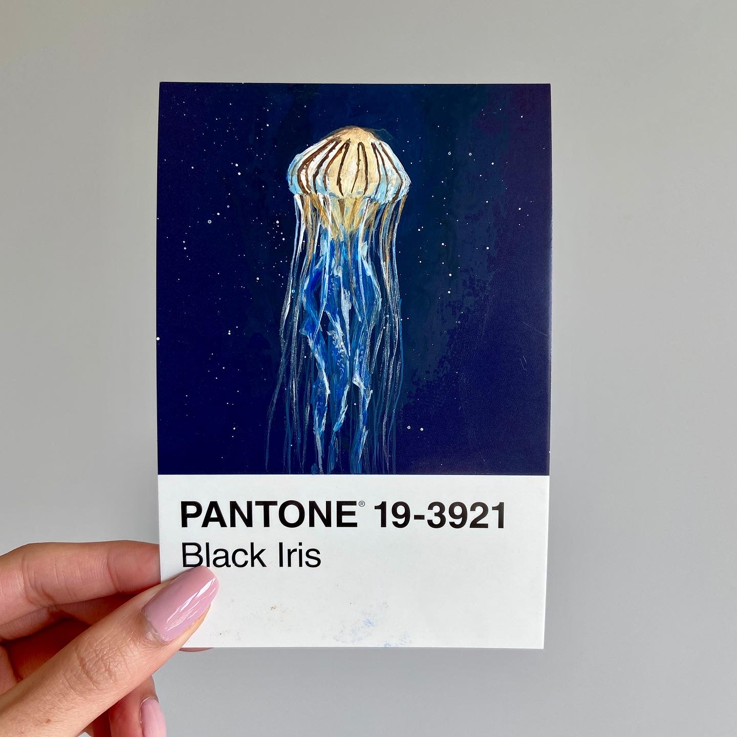 pantone 19-3921.JPG